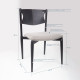 Cadeira Empilhável Metal Cor Preto com Encosto Couro Sintético
